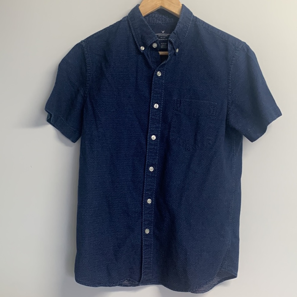 American Eagle - Short Sleeve Button Down -Size Small
